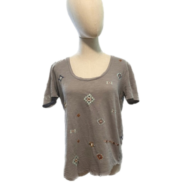 Lucky BRAND GRAY COTTON EMBROIDERED AZTEC SCOOP NECK TEE SHIRT SZ M - Picture 1 of 5